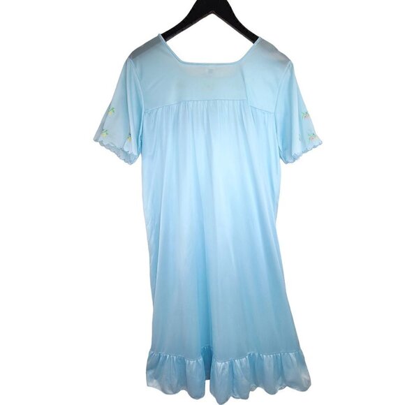 Vintage 70s 80s Light Blue Floral Embroidered Nylon Nightgown Leony's - Picture 4 of 9